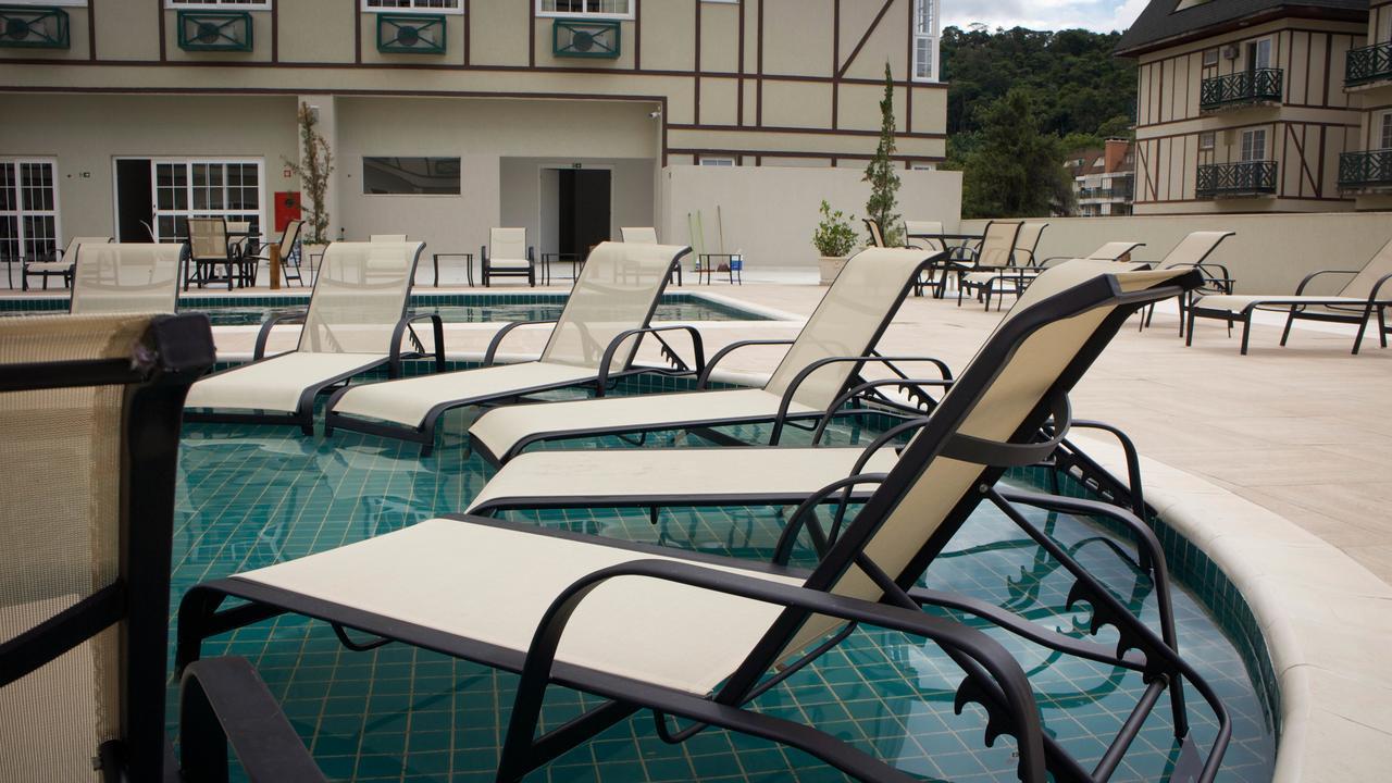 Quality Hotel Itaipava Posse  外观 照片